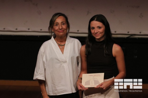 XXXIII Becas Torres